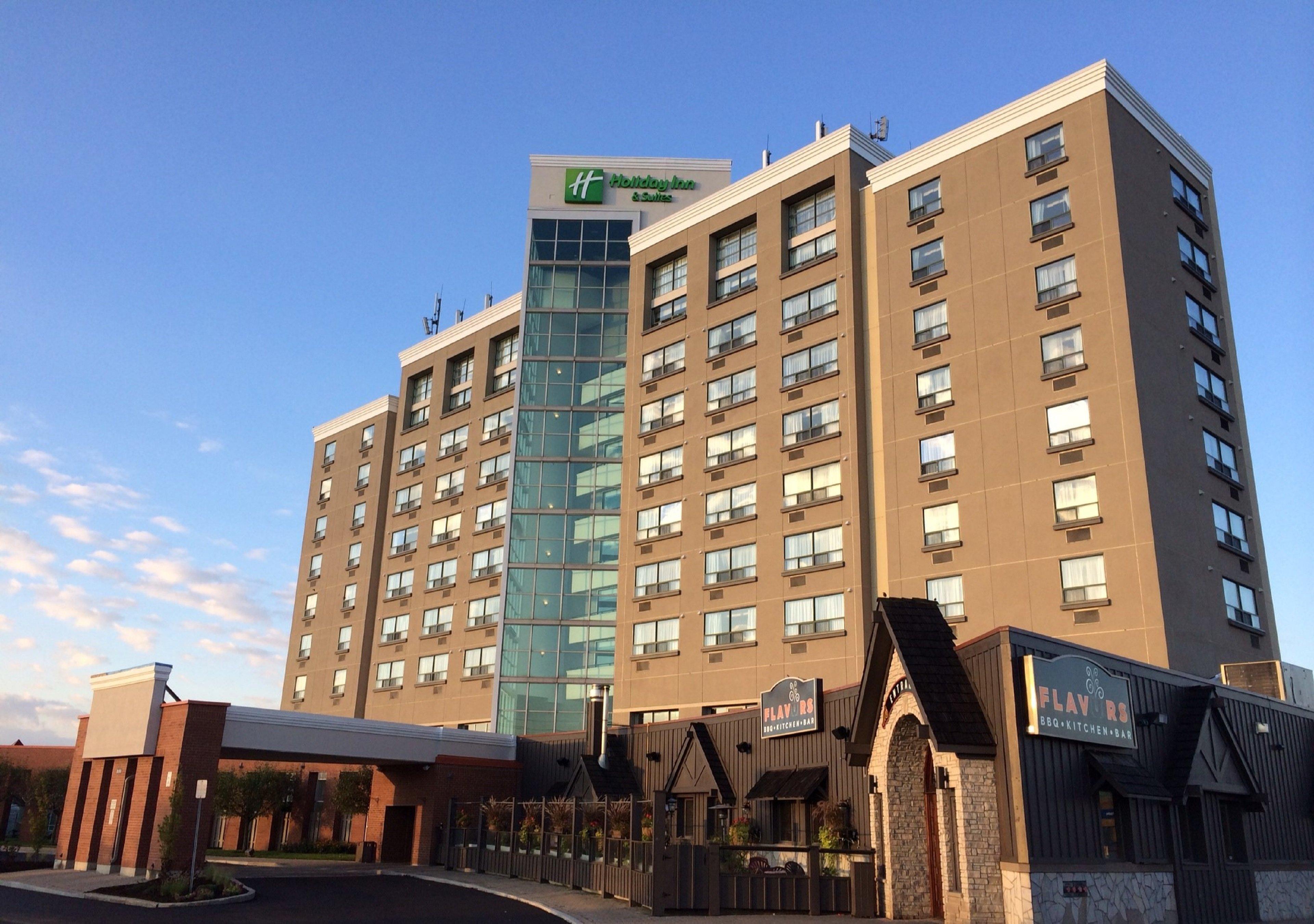 Holiday Inn Hotel & Suites London By Ihg Esterno foto